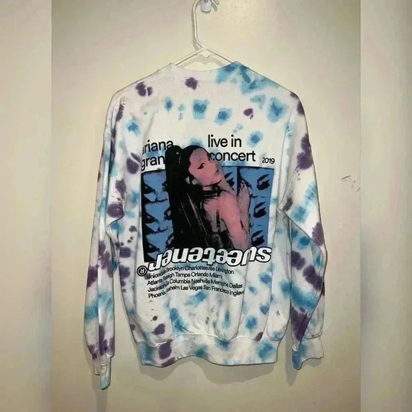 Ariana Grande Sweetener Tour Leg 3 Live in Concert Tie Dye Crewneck Swea… - Picture 7 of 7